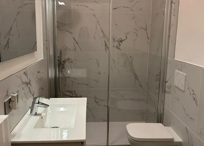 Dream's House- Bergamo- Via Per Grumello 45 *